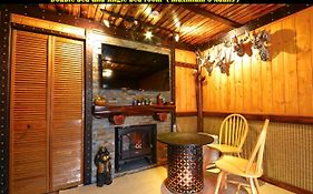 Salmon Magwood Guesthouse